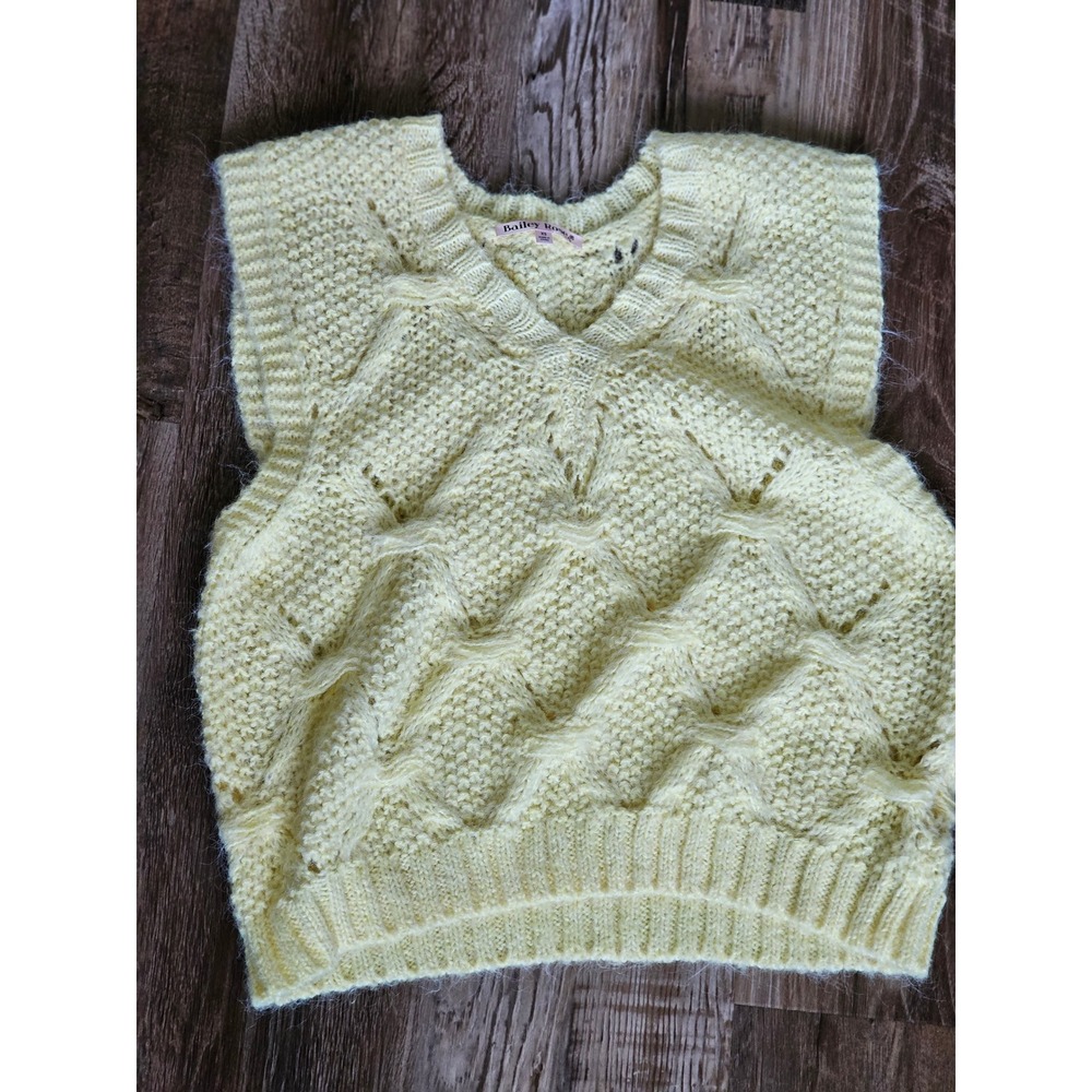 Bailey Rose Pale Yellow Diamond Cable Knit V-Neck Sweater Vest XS Preppy Chic